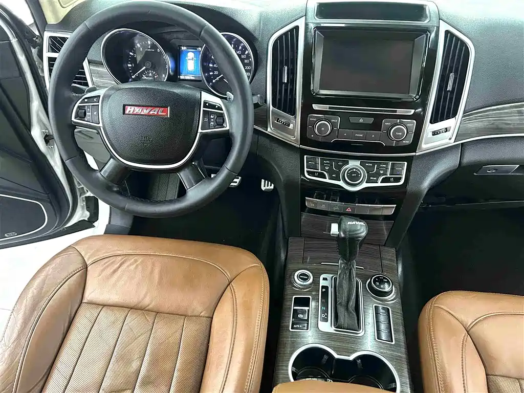 Haval H9 2.0 T 4 WD Luxury 7-seat