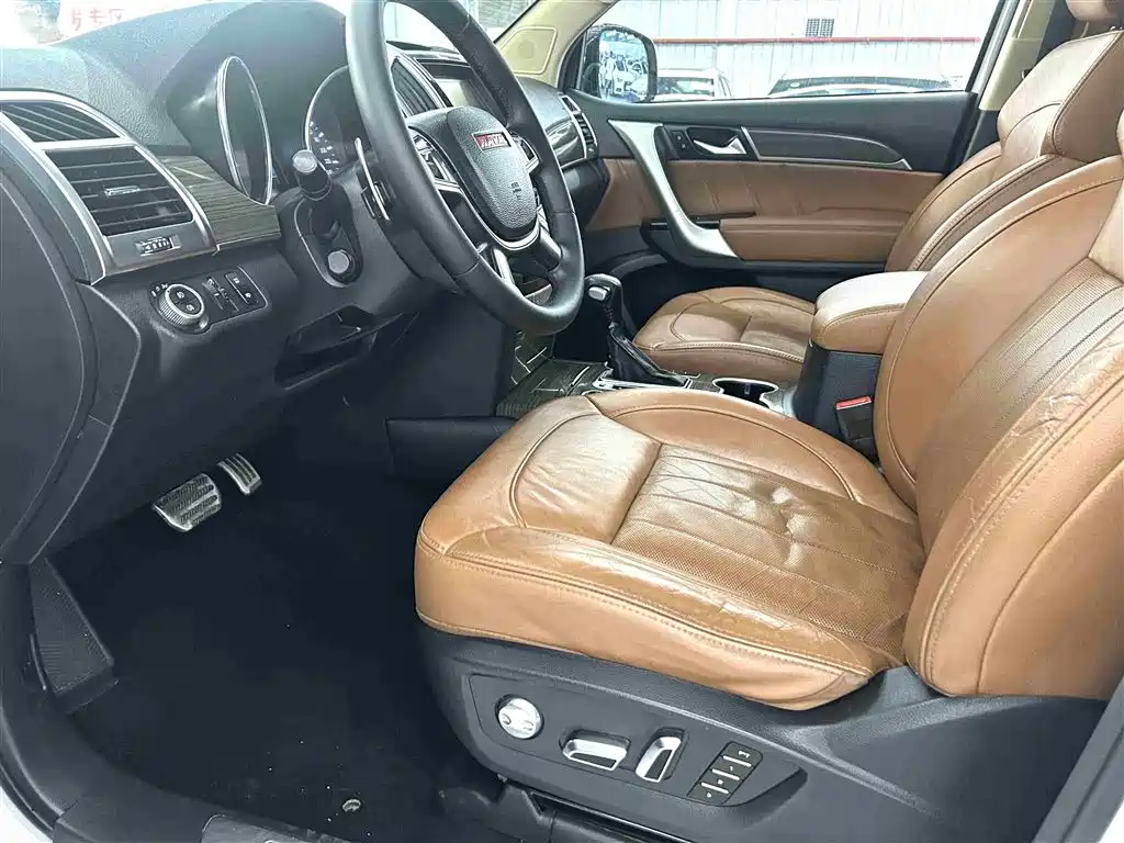 Haval H9 2.0 T 4 WD Luxury 7-seat