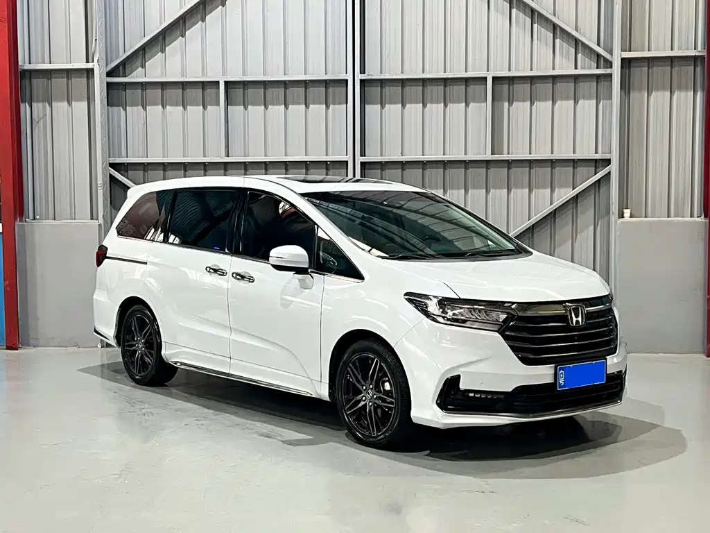 Odyssey 2.0 L e:HEV Sharp· Supreme