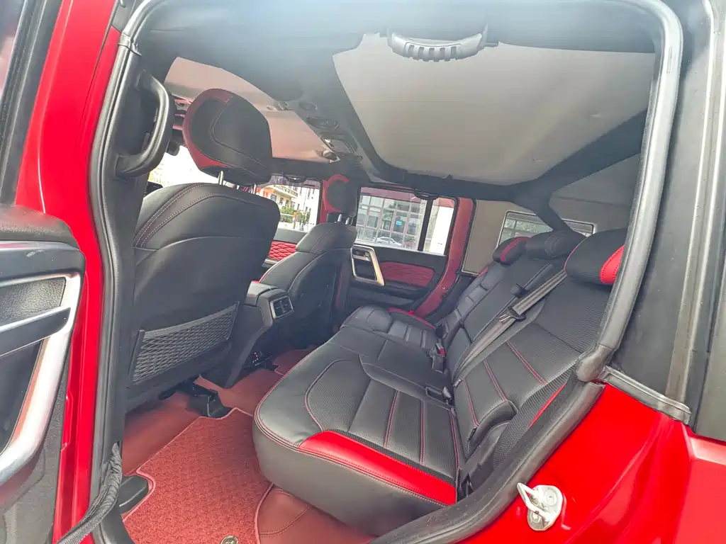 BAIC BJ40 2.0 D Auto 4 WD Blade Hero Swordsman