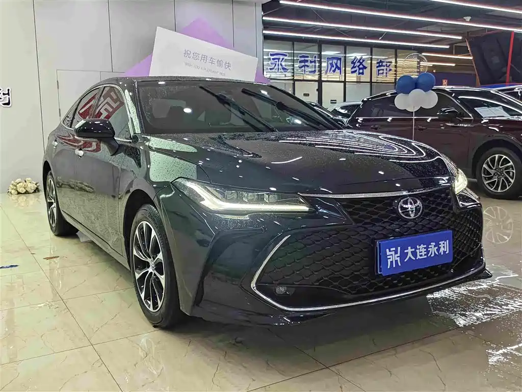 Avalon 2.5 L Luxury