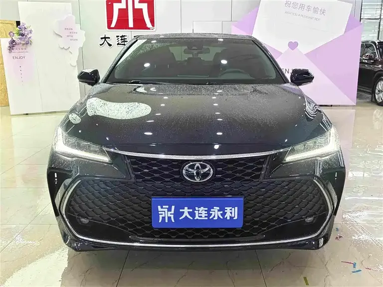 Toyota Avalon 2.5 L Luxury