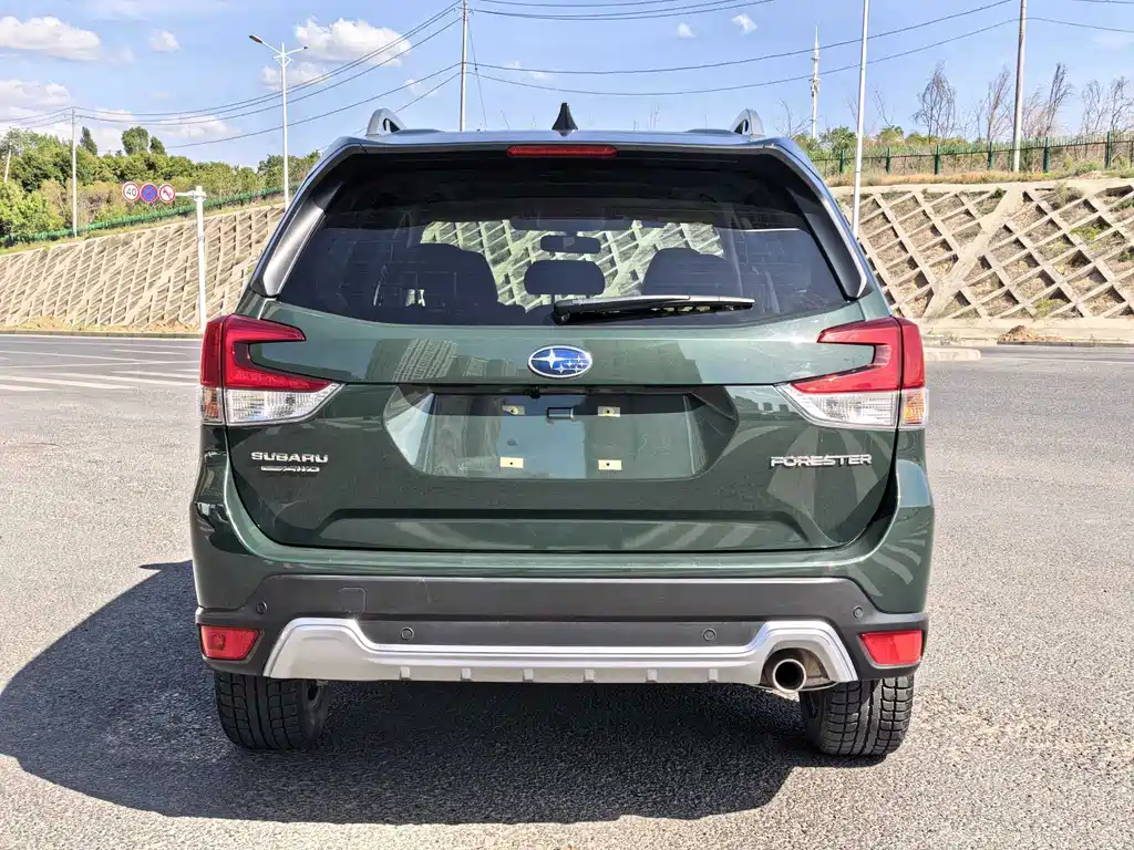Forester 2.5 i AWD Flagship EyeSight