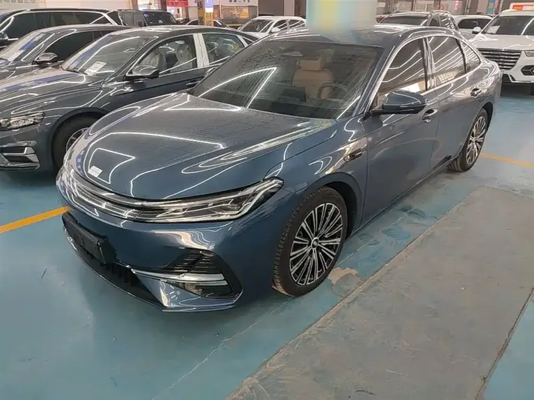 Geely Galaxy A7 银河A7 EM 2025款 EM-i 150 km 星舰版