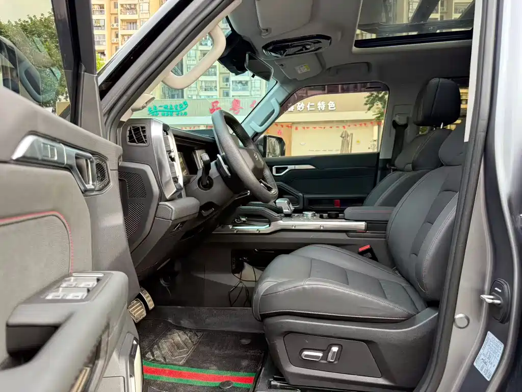 Jetour Traveller 2.0 T 4 WD Cross PRO