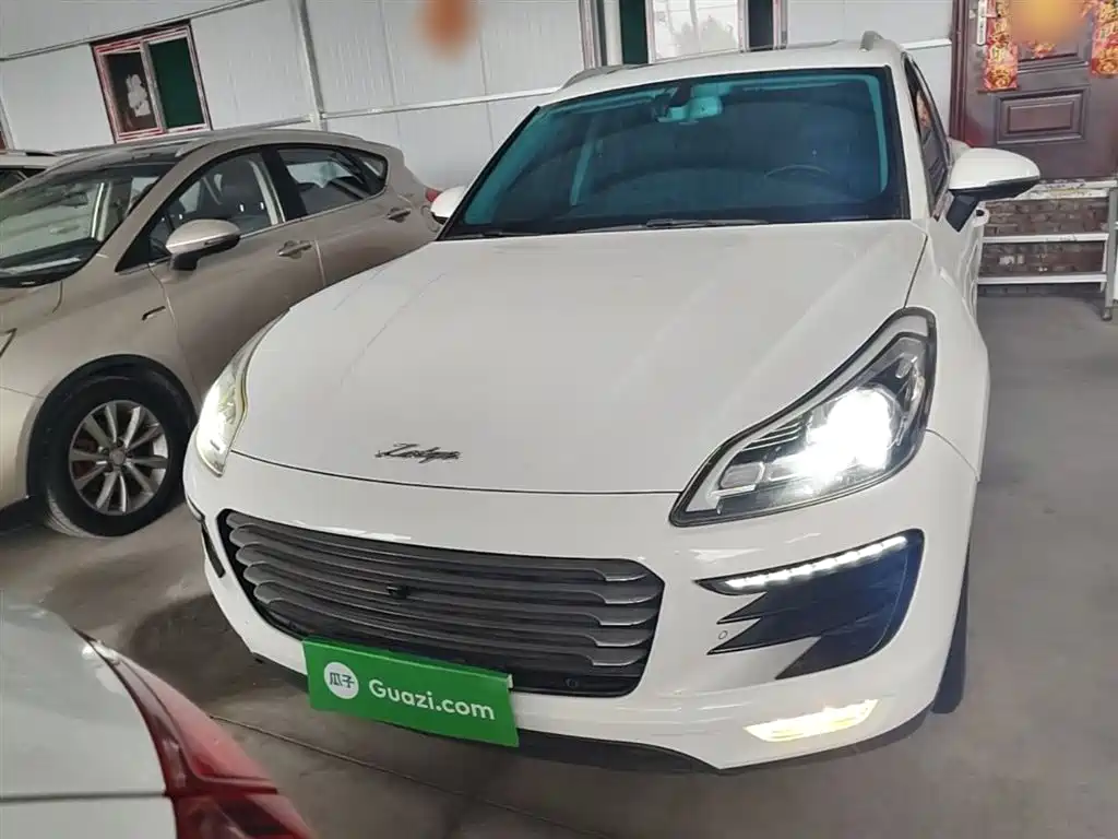 Zotye SR9 2.0 T Auto Ultimate Heart