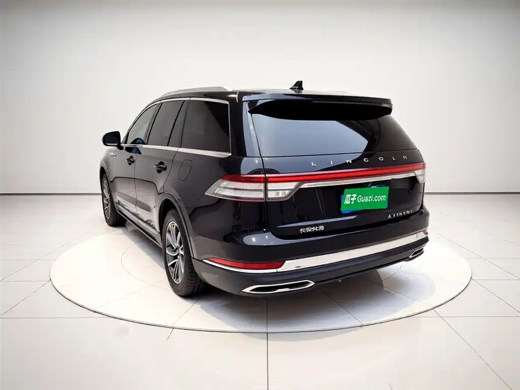 Aviator 3.0 T V6 4 WD Premium