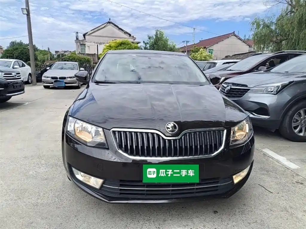 Octavia 1.4 TSI DSG Elegant