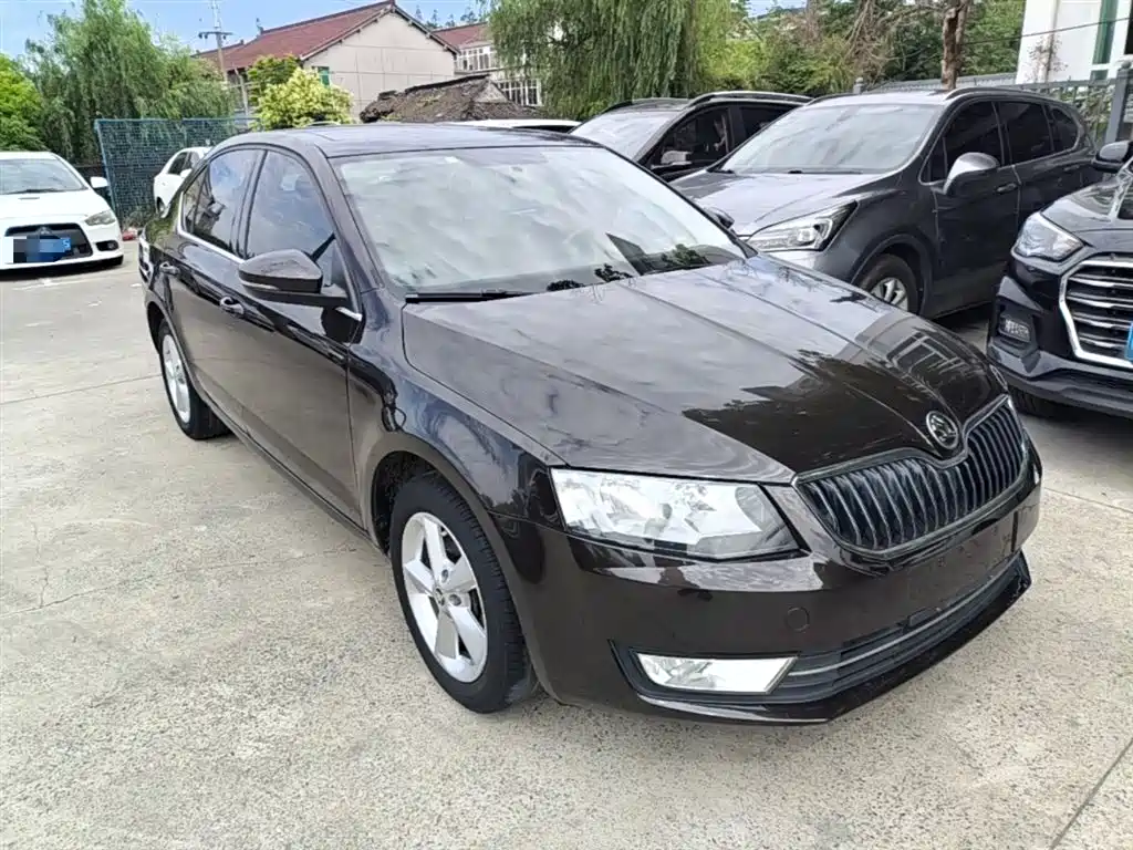 Octavia 1.4 TSI DSG Elegant
