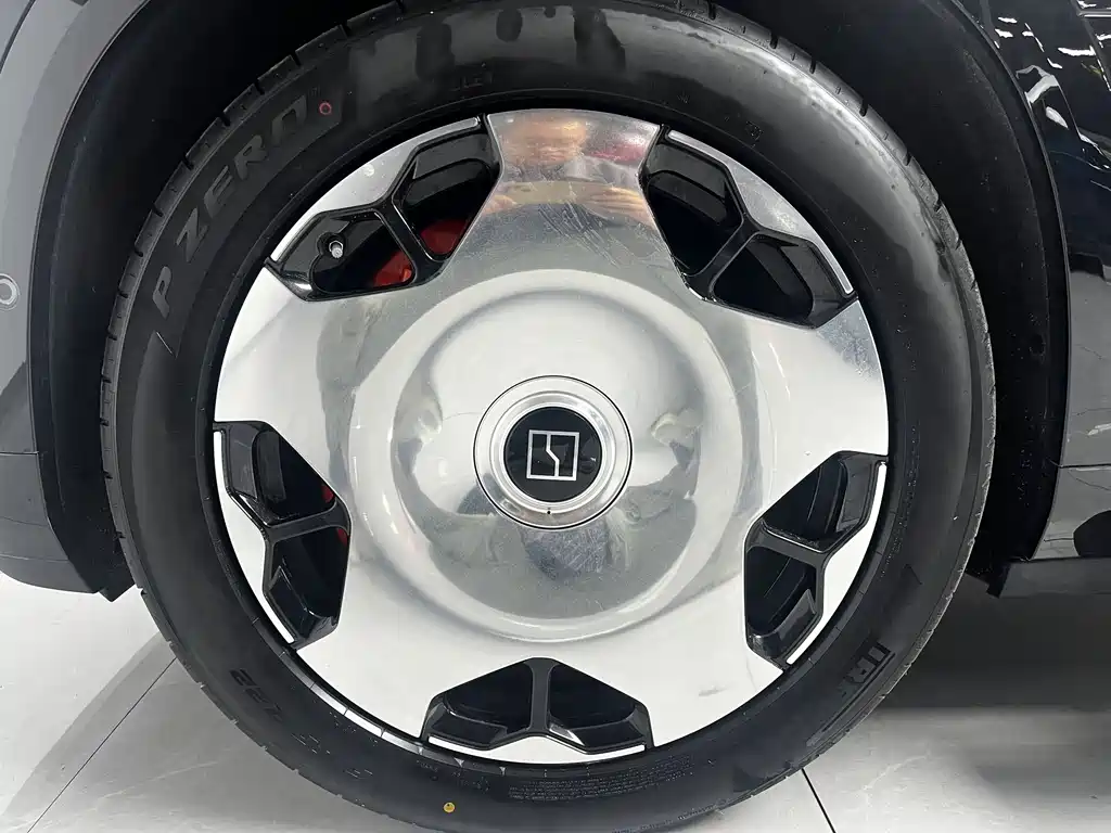 Zeekr 9 X Hyper 70 kWh