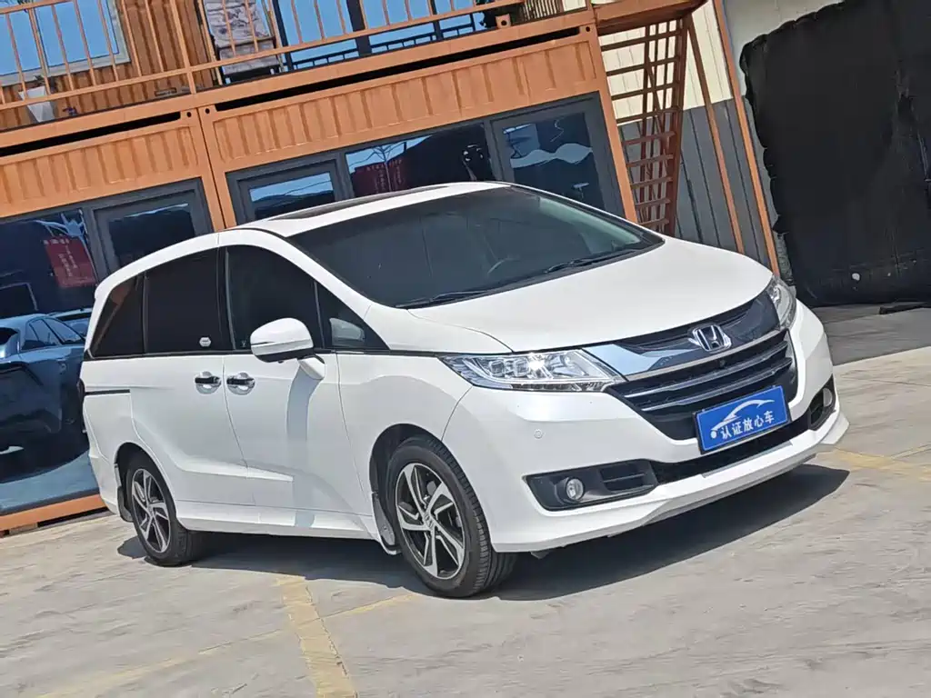 Odyssey Facelift 2.4 L Smart Enjoyment