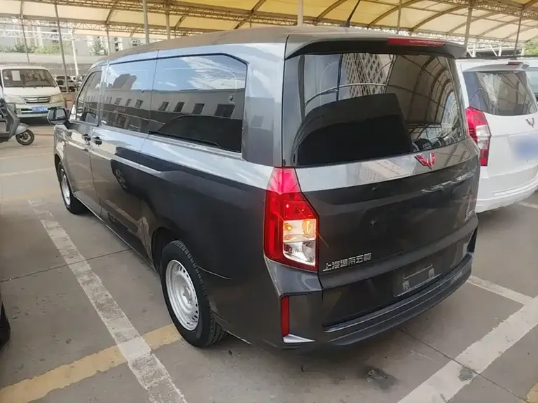 Wuling Journey 五菱征程 2022款 2.0 L 手动创业型