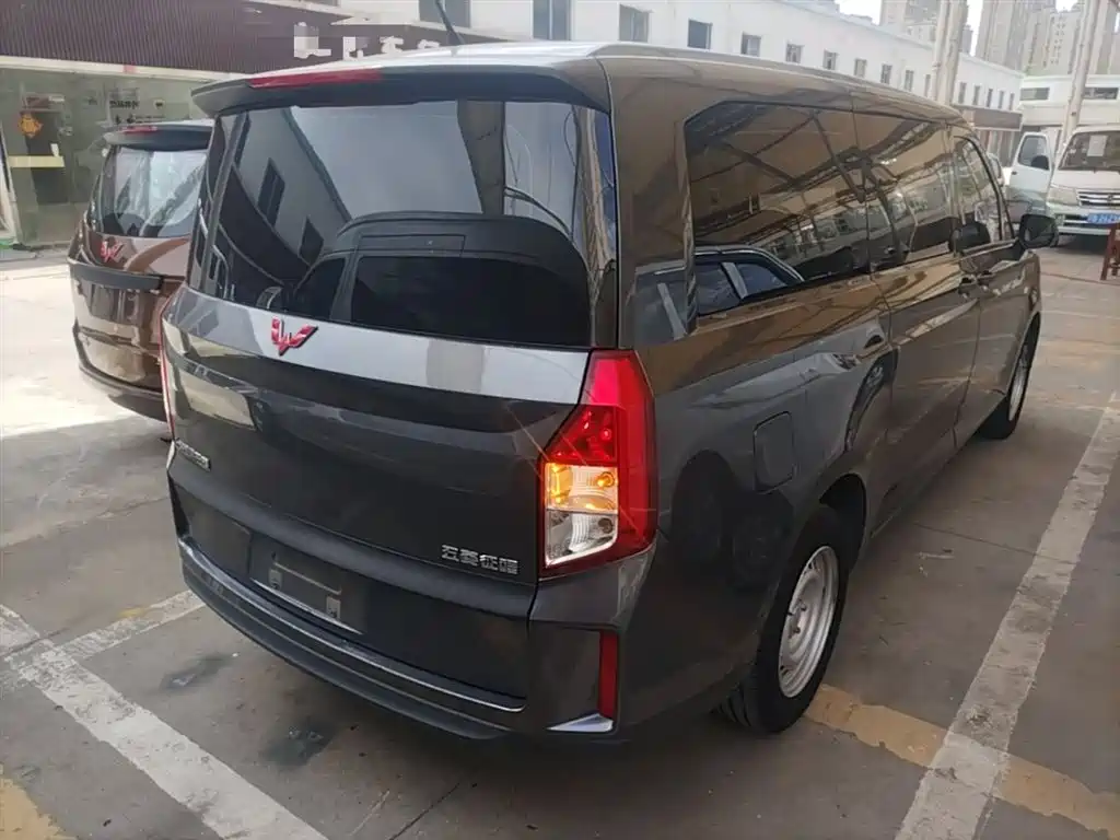 Wuling Journey 五菱征程 2022款 2.0 L 手动创业型