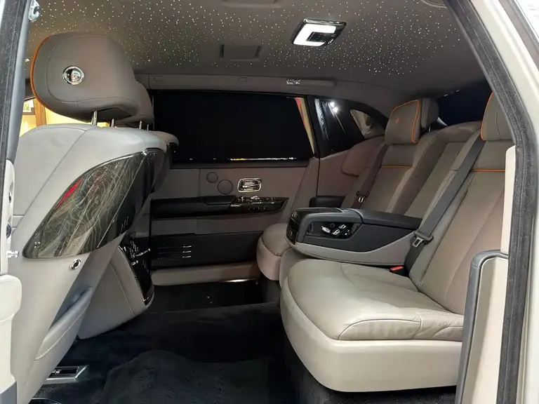 Rolls-Royce Phantom 6.7 T LWB Range