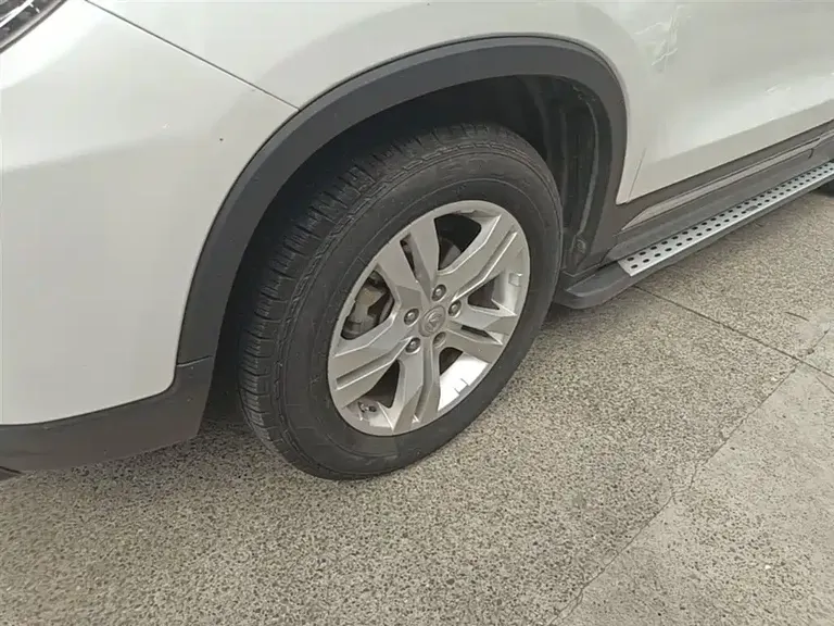 Changan CS75 2.0 L Manual Leading CN-IV