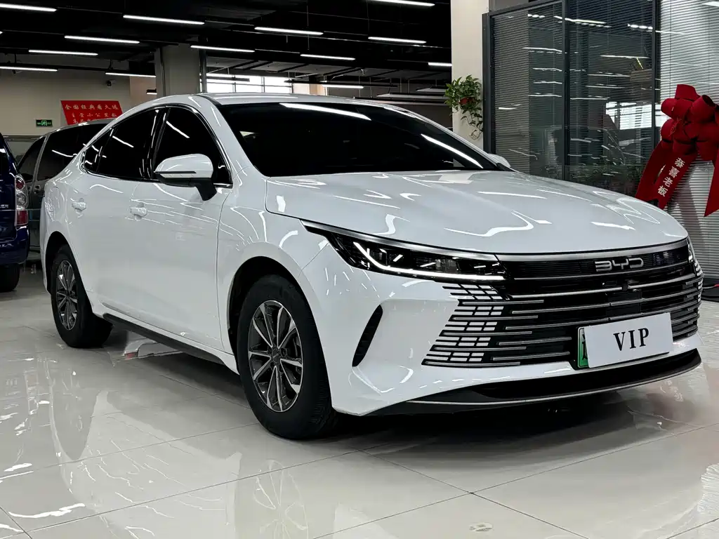 Destroyer 05 Glory DM-i 55 KM Luxury