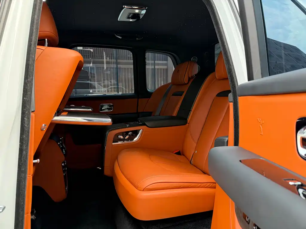 Cullinan 4-seat