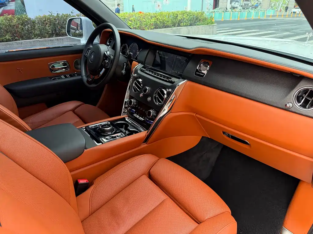 Cullinan 4-seat