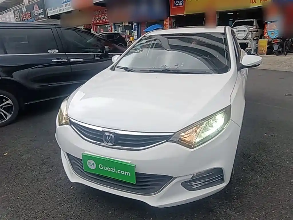 Eado XT 1.6 L Auto Handsome Cool CN-V