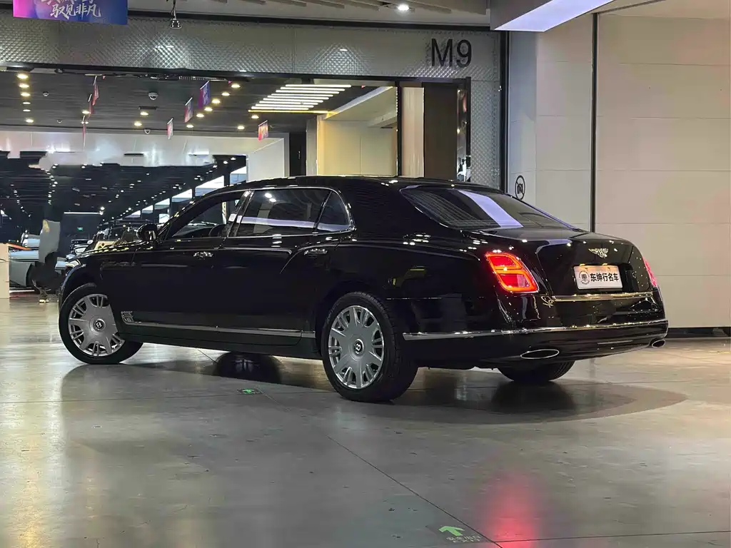 Mulsanne 6.8 T LWB Range