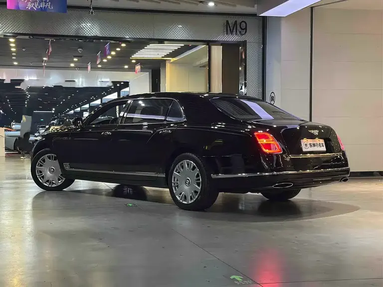 Bentley Mulsanne 6.8 T LWB Range