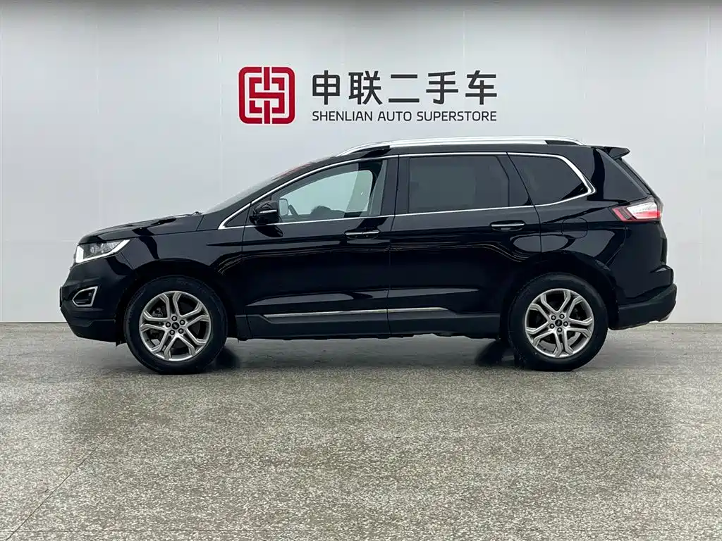 Edge EcoBoost 245 2 WD Grand Sharp 7-seat CN-VI
