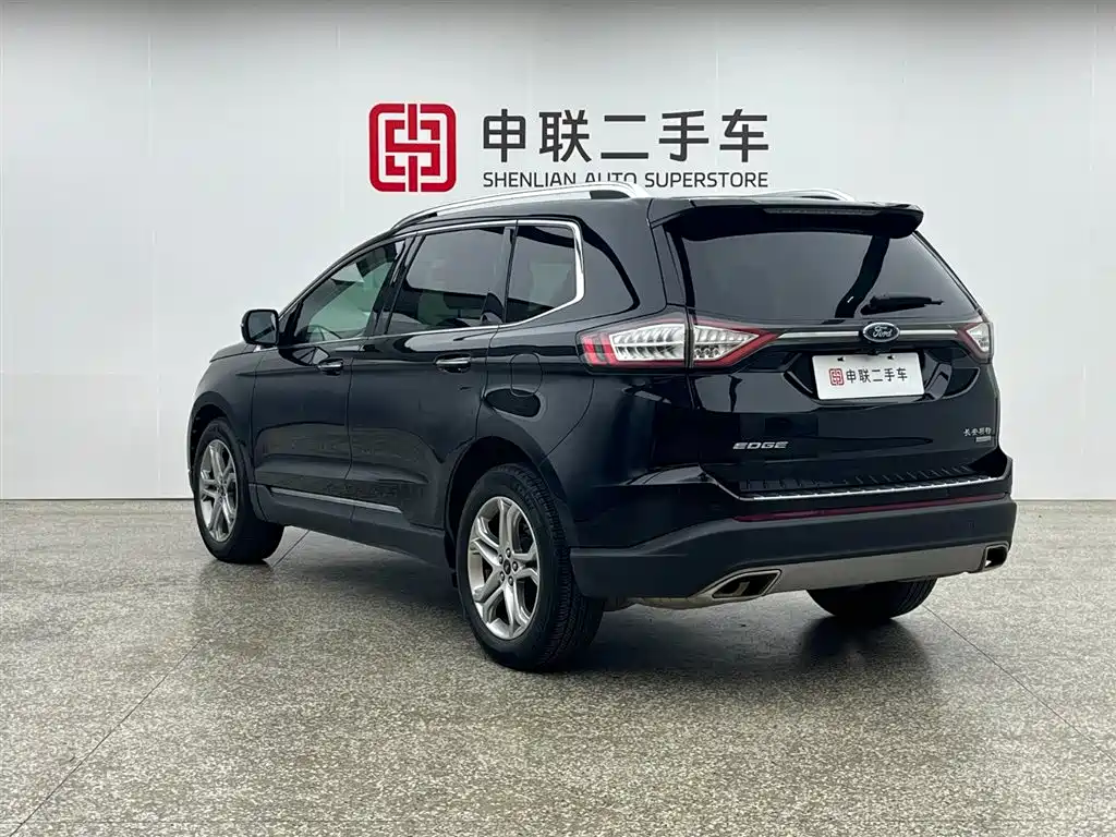 Edge EcoBoost 245 2 WD Grand Sharp 7-seat CN-VI
