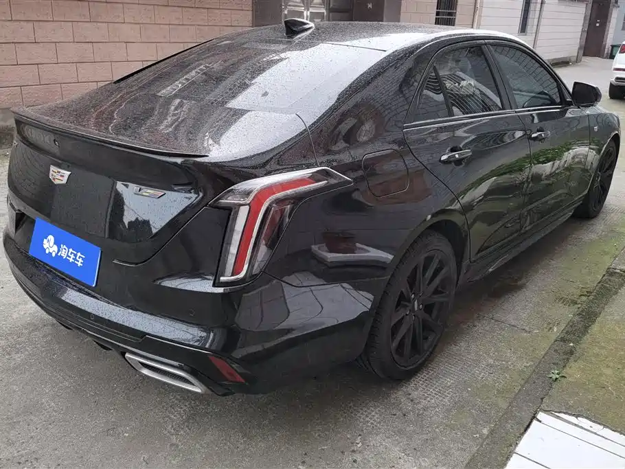 Cadillac CT4 28 T Elite