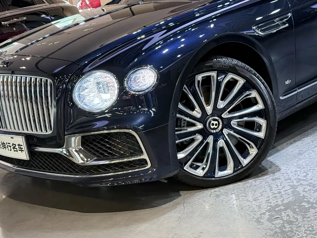 Flying Spur 4.0 T V8 Standard