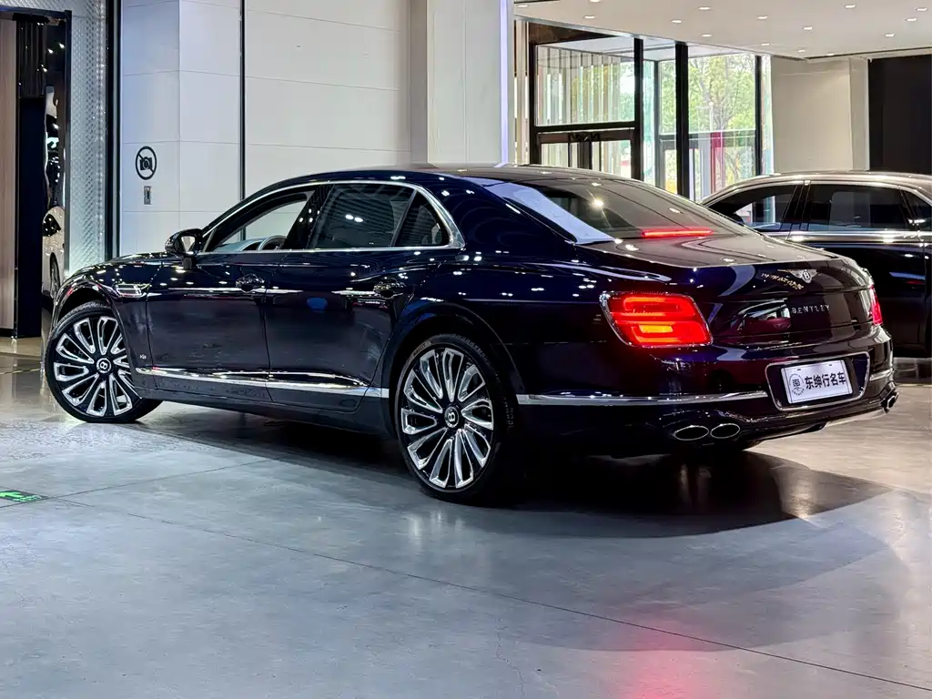 Flying Spur 4.0 T V8 Standard