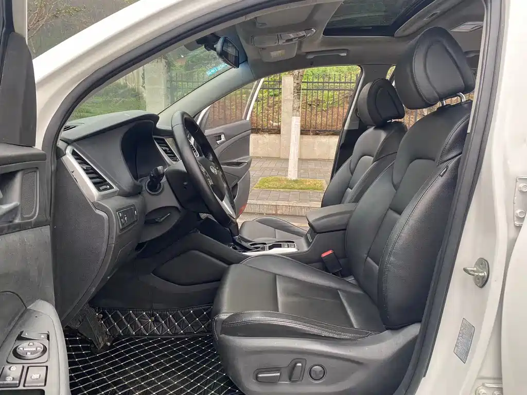 Tucson 1.6 T DCT 2 WD Intelligent