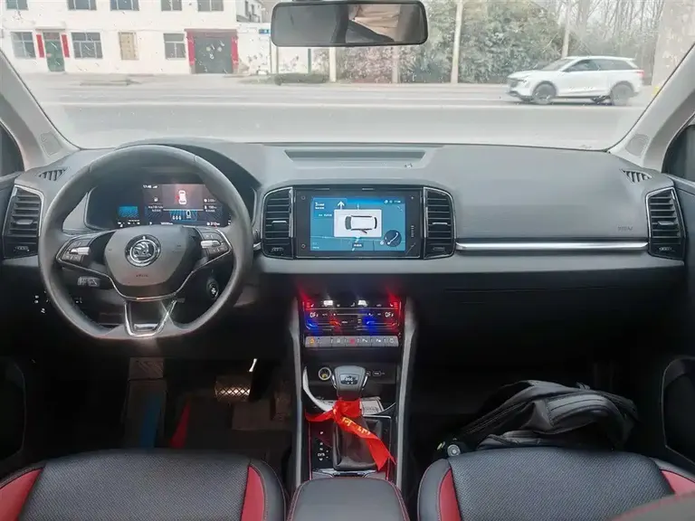 Skoda Karoq 柯珞克 2023款 TSI280 奢享版