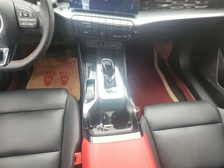 MG5 300 TGI DCT Youth Luxury Grand Enjoyment