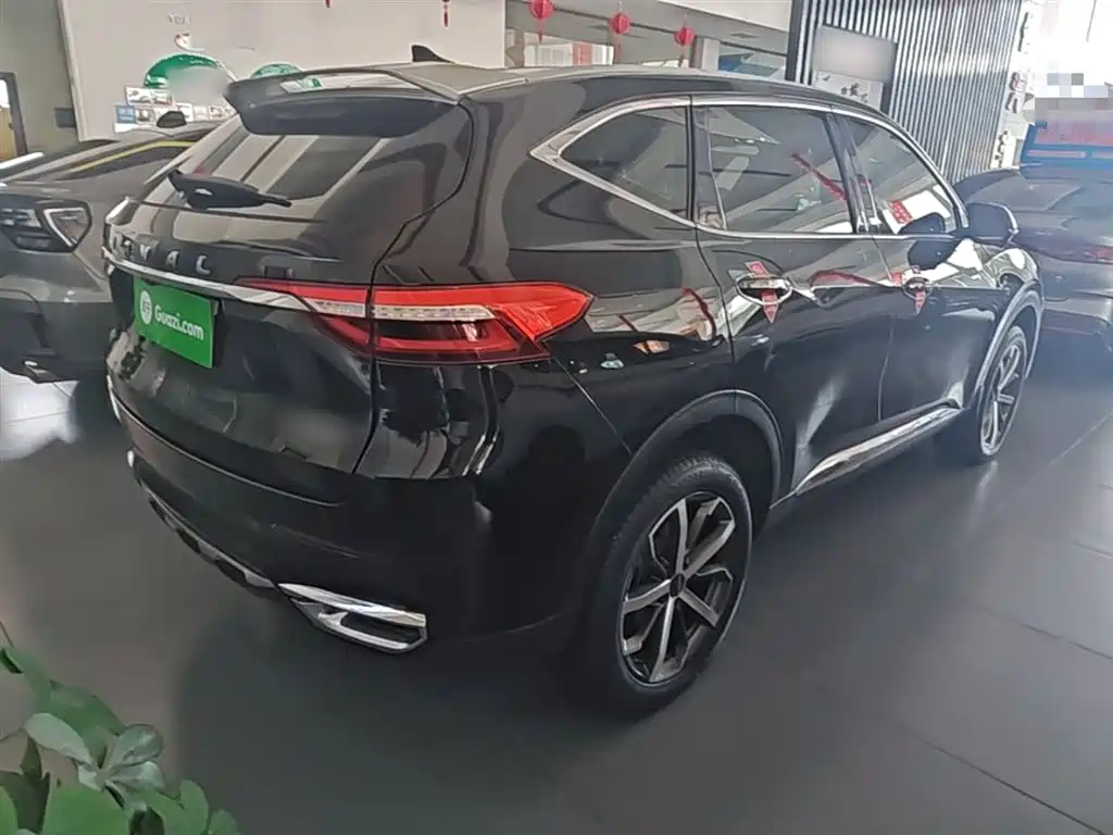 Haval F7 1.5 T 2 WD i Dazzle