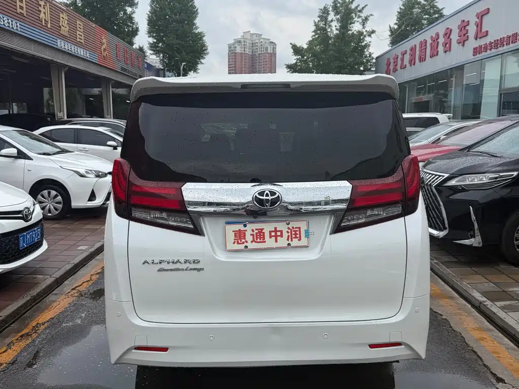 Alphard 3.5 L Luxury