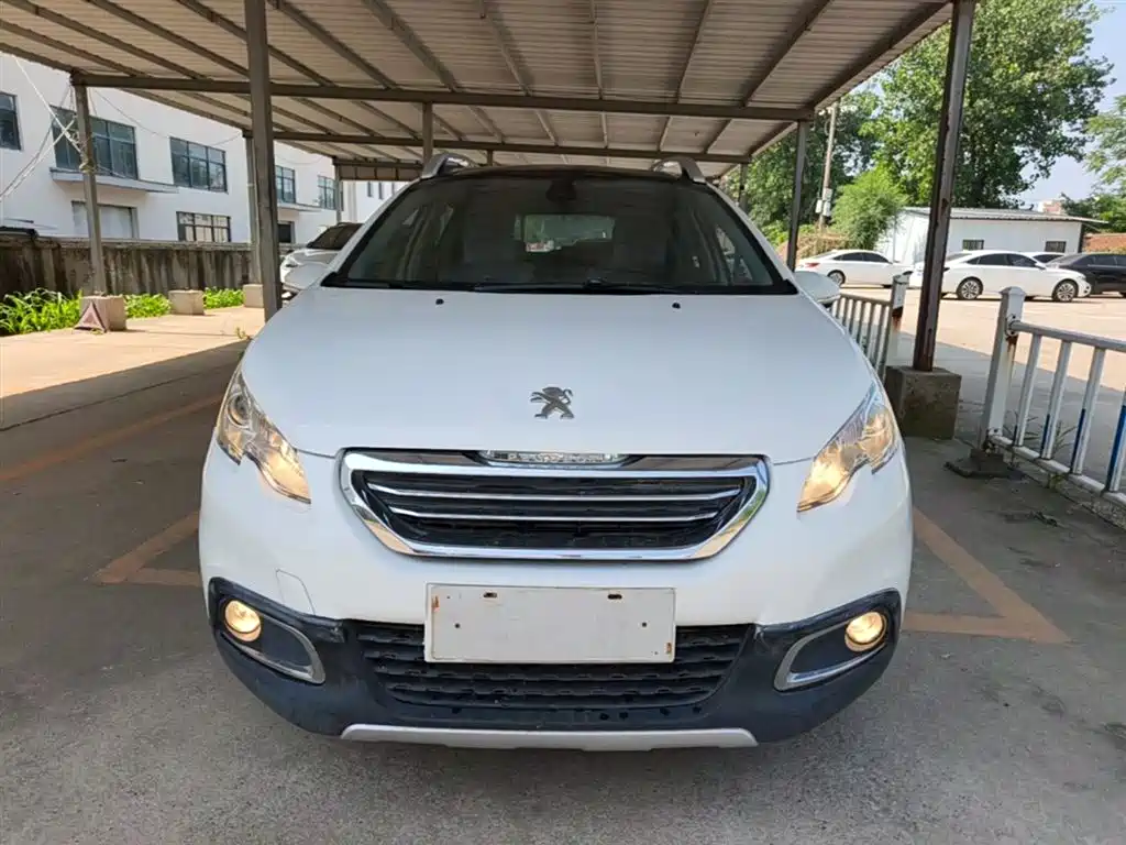 Peugeot 2008 2014 1.6 L Auto Navigator