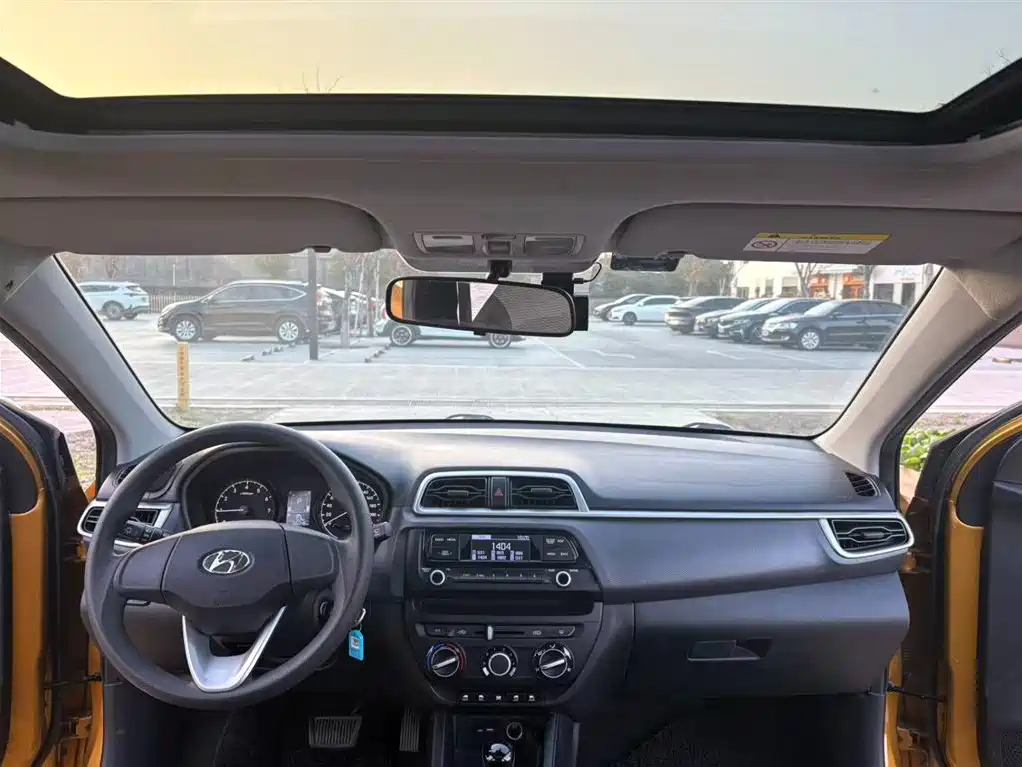 Accent 1.4 L Auto Leap Enjoyment CN-V