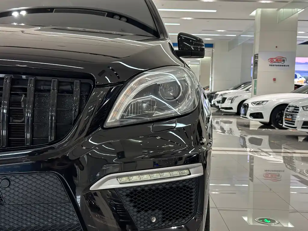 Mercedes-Benz M-Class AMG AMG ML 63