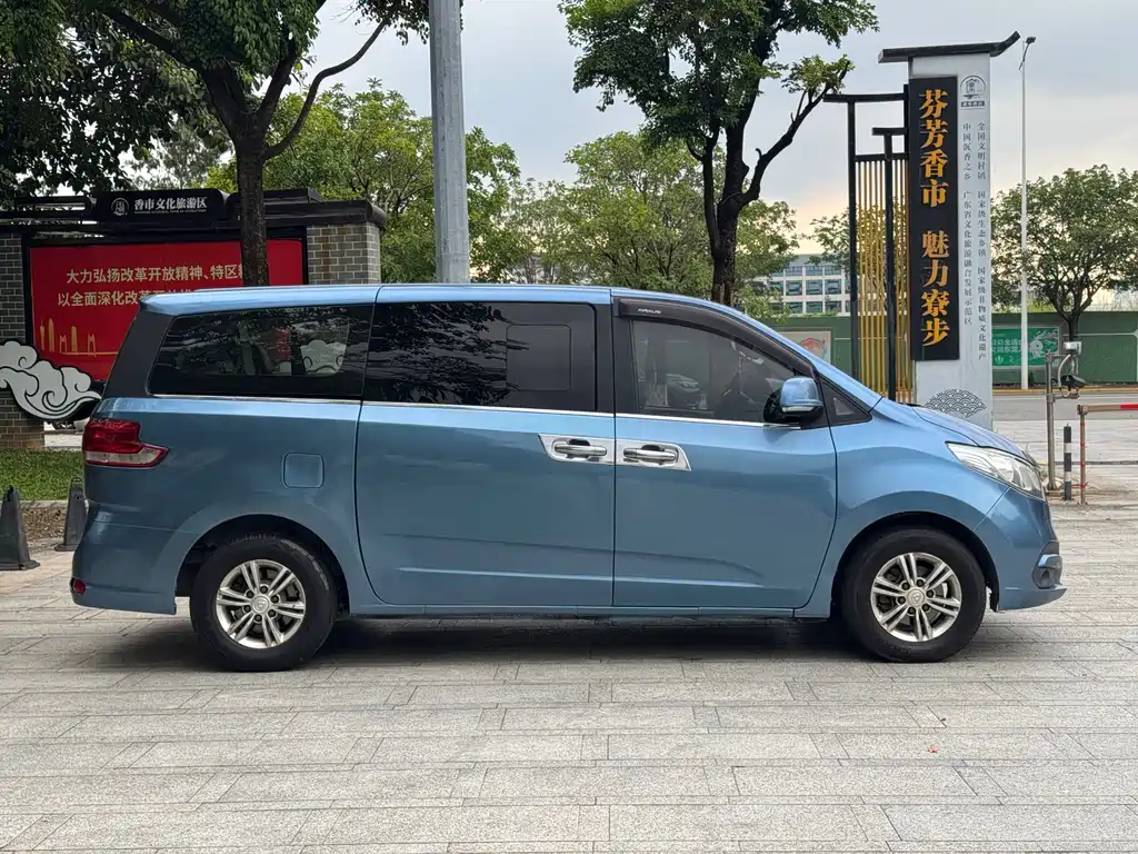 Maxus G10 大通G10 2016款 1.9 T 手动精英版 柴油 国IV
