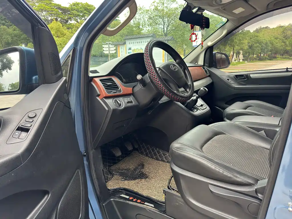 Maxus G10 大通G10 2016款 1.9 T 手动精英版 柴油 国IV