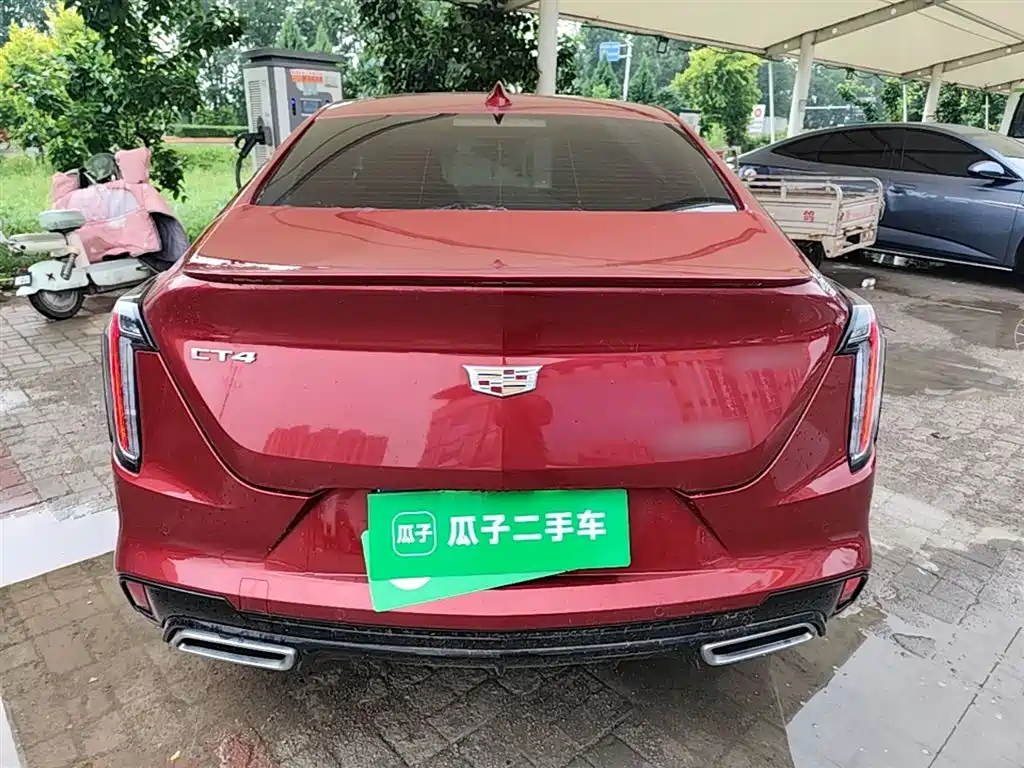 Cadillac CT4 28 T Fashion
