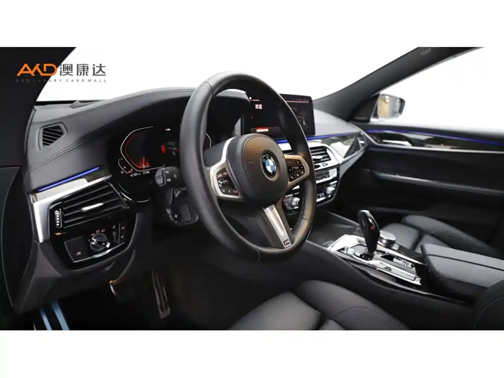 BMW 6 Series GT 宝马630 GT/2.0 T/21款/改款 M运动套装