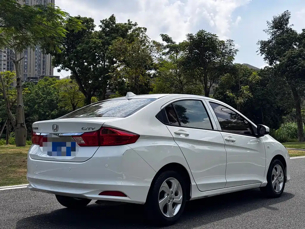 City 1.5 L CVT Elite