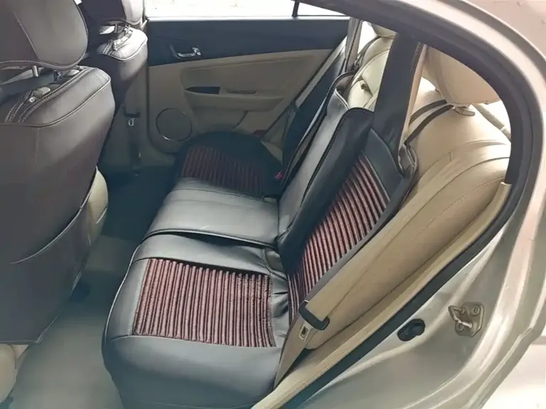 Besturn B50 1.6 L Manual Comfort