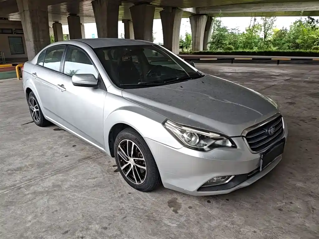 Besturn B50 1.6 L Manual Comfort