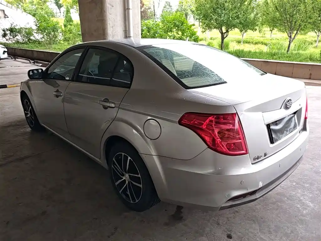 Besturn B50 1.6 L Manual Comfort