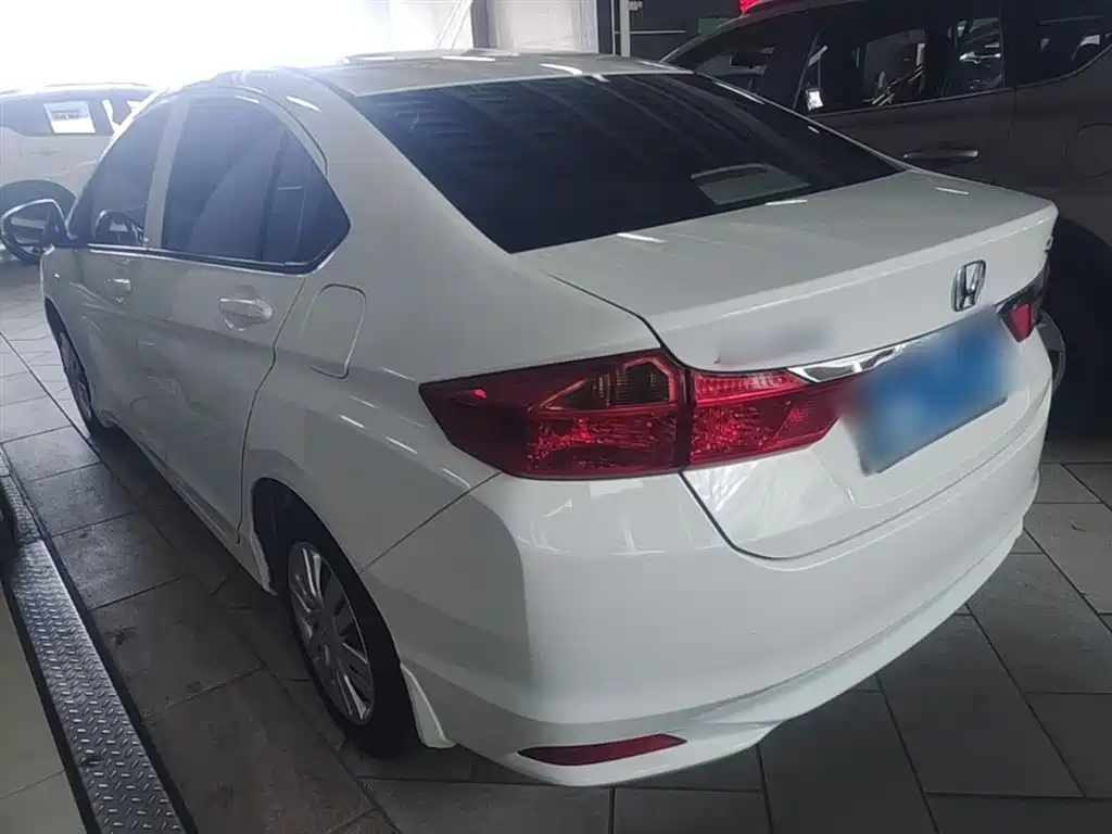 City 1.5 L CVT Comfort