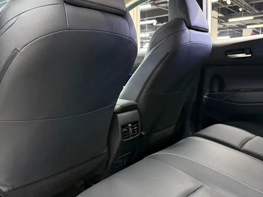Frontlander 2.0 L CVT Luxury
