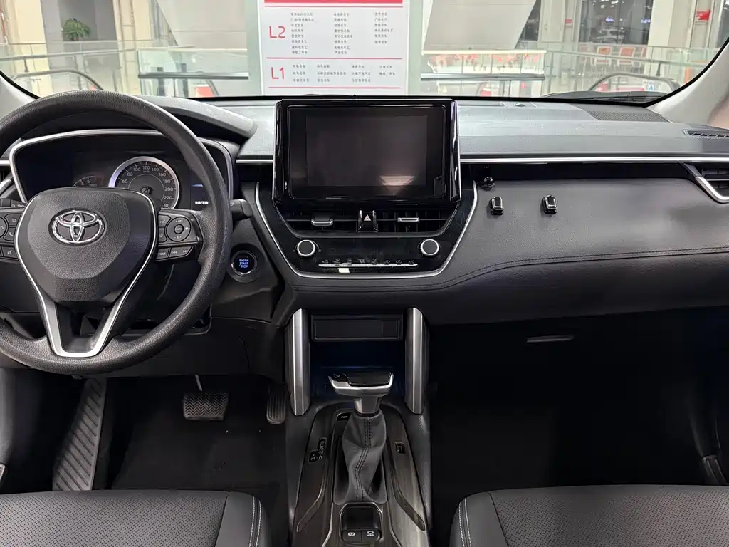 Frontlander 2.0 L CVT Luxury