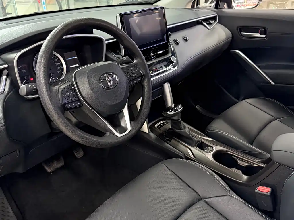 Frontlander 2.0 L CVT Luxury
